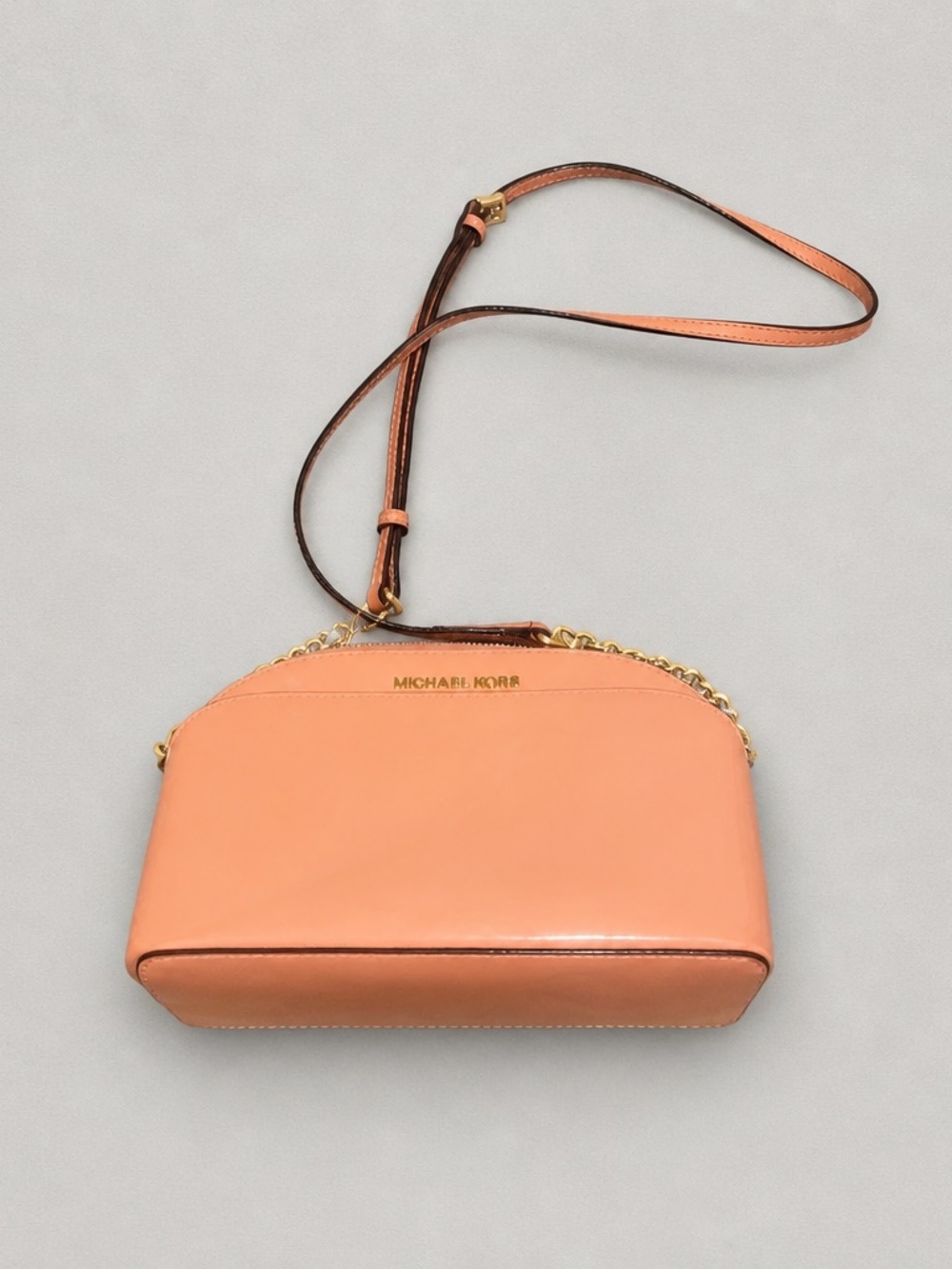 Michael Kors Emmy Medium Dome Crossbody In Peach Patent Leather